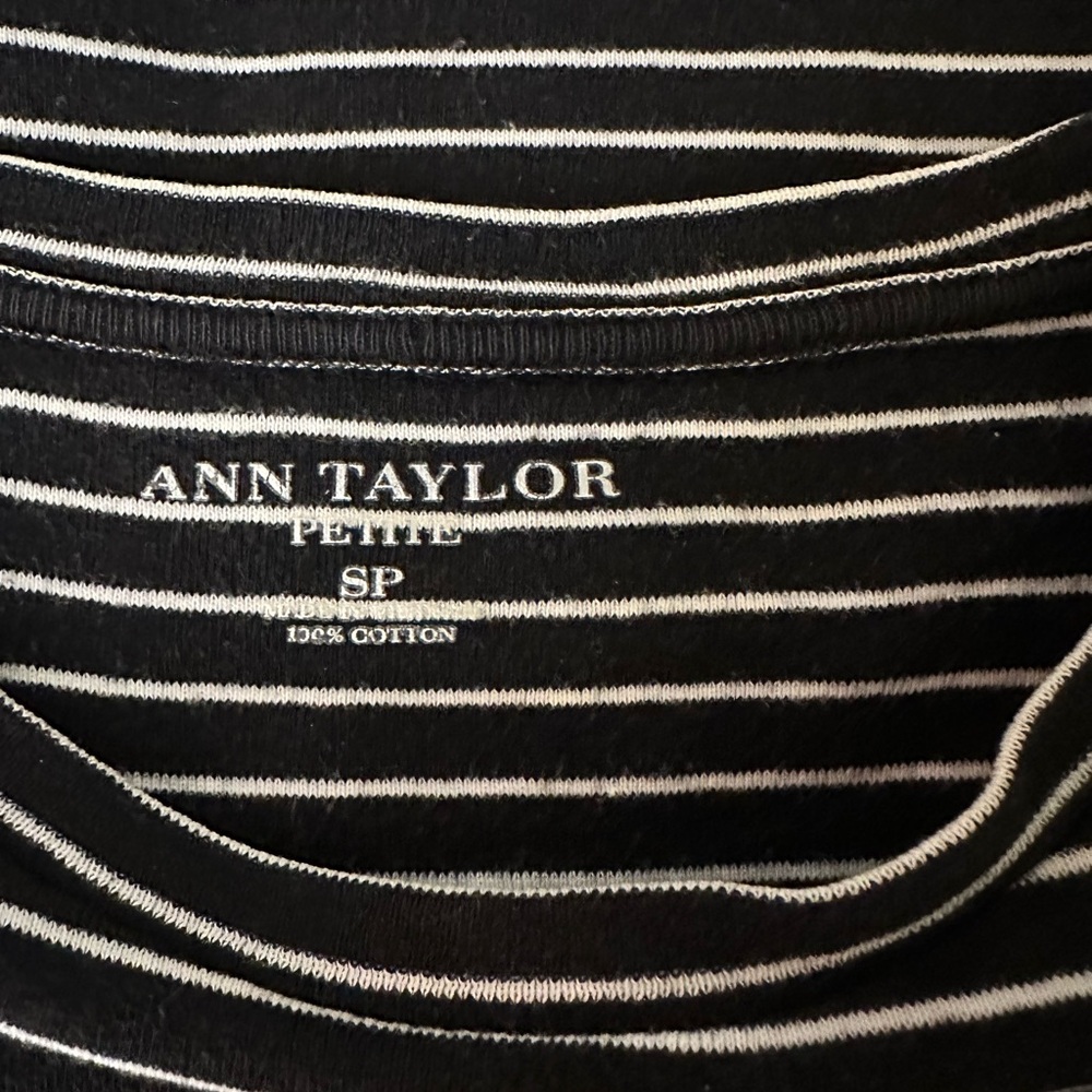 Y2K Vintage Ann Taylor Classic Black and White Striped Top 100% Cotton (SP) - Picture 5 of 6